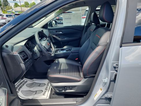 New 2026 Nissan Rogue SV AWD/4WD image 11