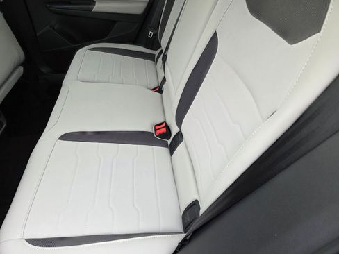 New 2026 Volkswagen Taos SE AWD/4WD image 19