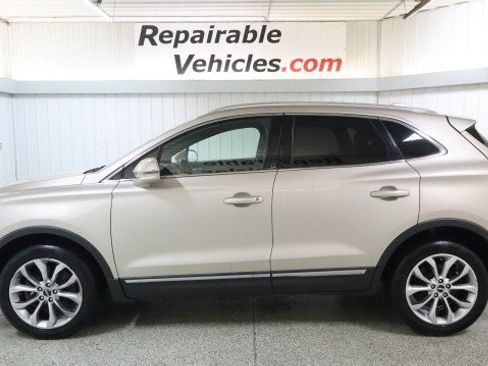 Used 2017 Lincoln MKC Select w/ Select Plus Package AWD/4WD image 1