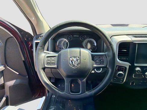 Used 2017 RAM 1500 Big Horn AWD/4WD image 11