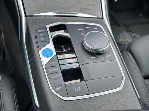 Used 2023 BMW i4 eDrive35 w/ Premium Package RWD image 18