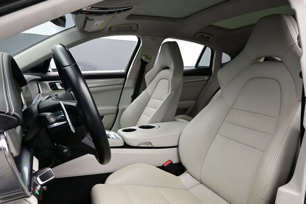 Certified 2023 Porsche Panamera AWD/4WD image 5