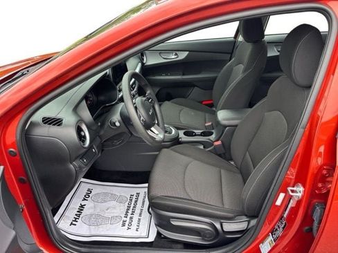 Certified 2023 Kia Forte LXS FWD image 9