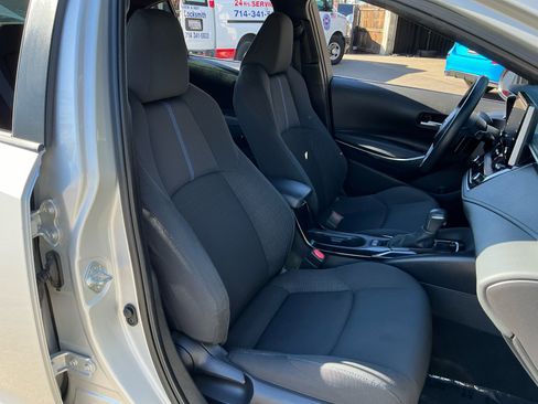 Used 2020 Toyota Corolla SE image 21