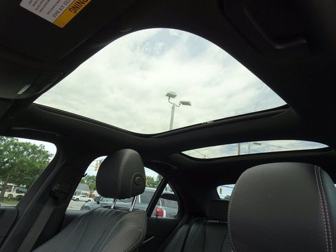 Used 2023 Mercedes-Benz E 450 4MATIC Sedan image 11