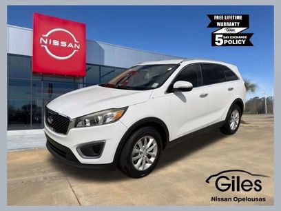 Used 2016 Kia Sorento LX w/ LX Convenience Package