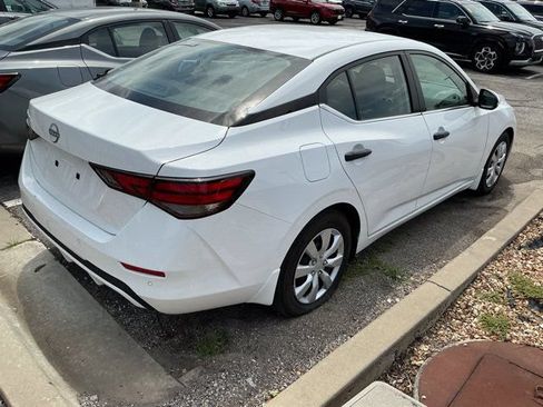 Used 2025 Nissan Sentra S FWD image 6