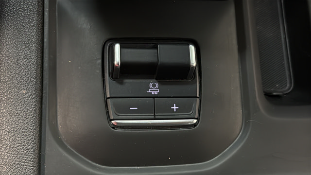 Used 2022 GMC Sierra 1500 AT4 w/ AT4 Preferred Package AWD/4WD image 35