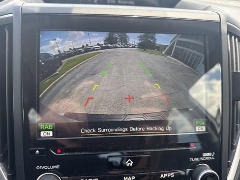 Used 2019 Subaru Forester Limited AWD/4WD image 15