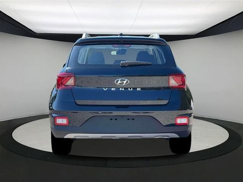 New 2026 Hyundai Venue SEL image 6