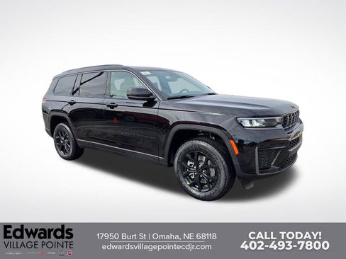 New 2026 Jeep Grand Cherokee L 4WD image 1
