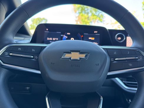 New 2026 Chevrolet Equinox EV LT image 26