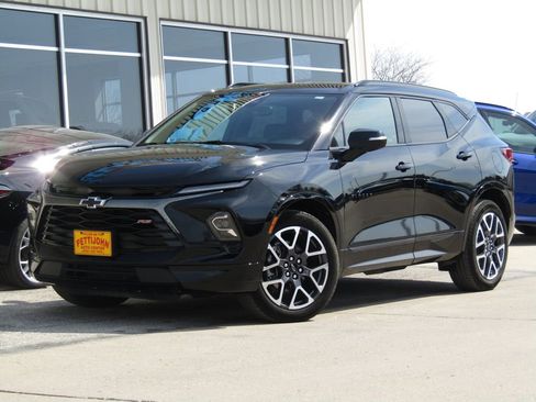 Used 2025 Chevrolet Blazer RS image 12