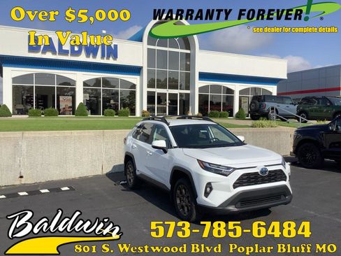 Used 2023 Toyota RAV4 AWD Hybrid image 1