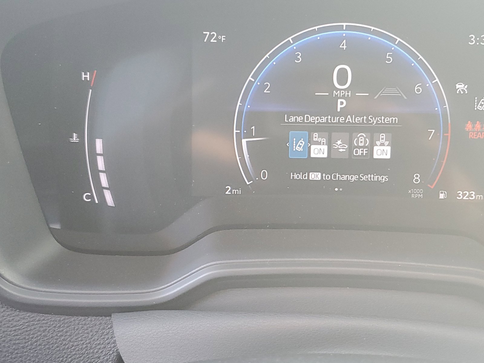 New 2026 Toyota Corolla Cross LE AWD/4WD image 25