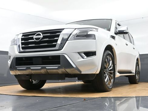 Used 2022 Nissan Armada Platinum AWD/4WD image 56