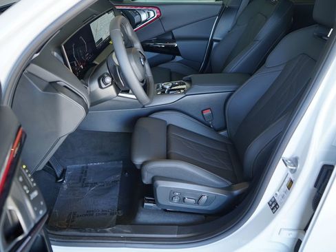 New 2026 BMW X3 xDrive30 w/ Premium Package image 11