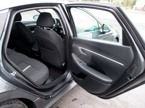 Used 2022 Hyundai Sonata SE w/ Cargo Package image 68