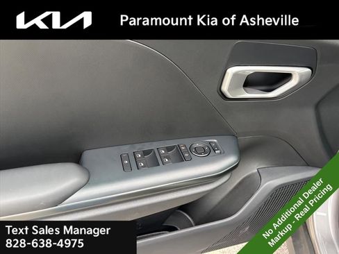 New 2026 Kia K4 LXS image 23