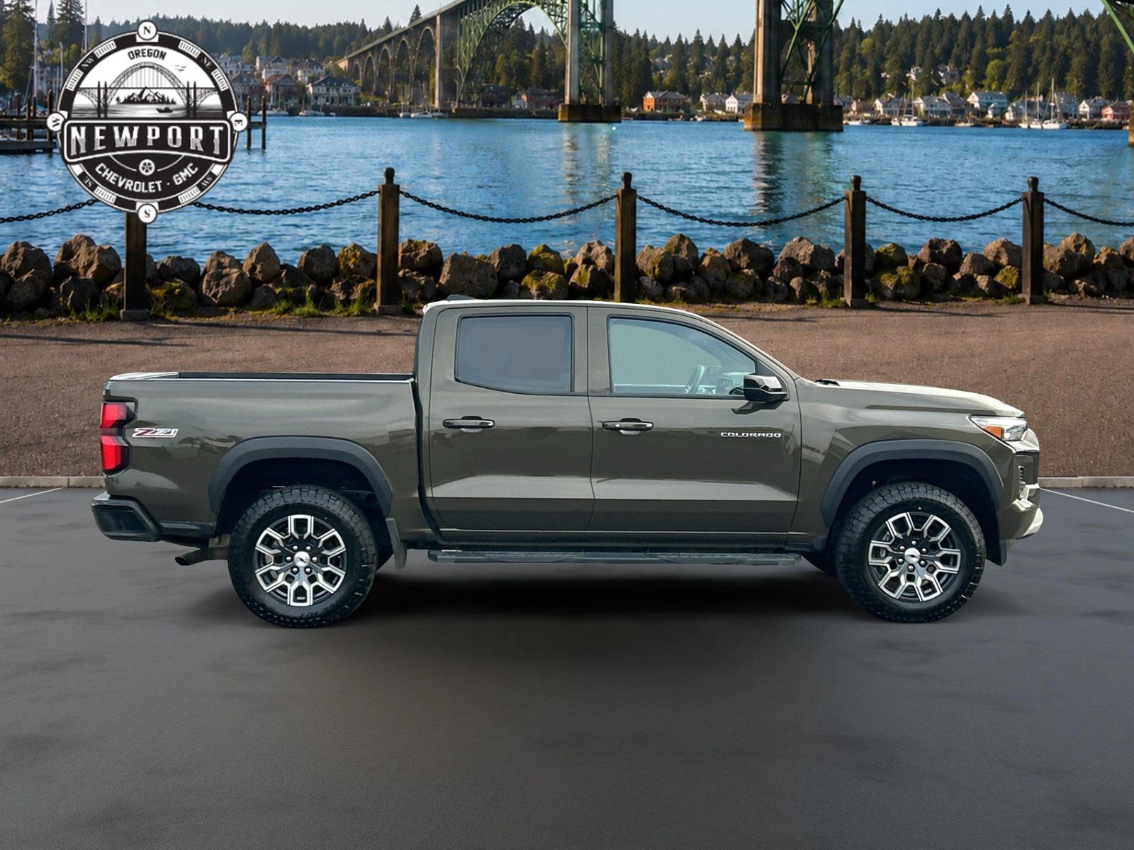 Used 2023 Chevrolet Colorado Z71 w/ Z71 Convenience Package 2 AWD/4WD image 4