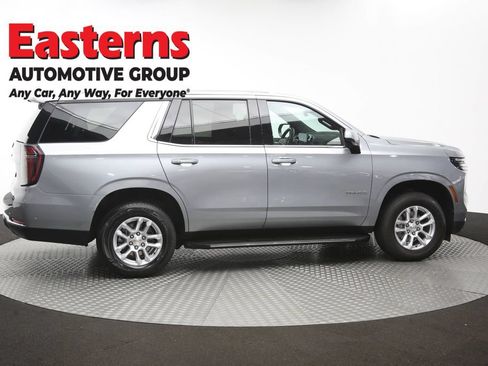 Used 2025 Chevrolet Tahoe LT AWD/4WD image 47