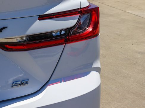 Certified 2025 Toyota Camry SE FWD image 13