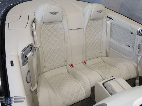 Used 2017 Bentley Continental GT Speed image 22
