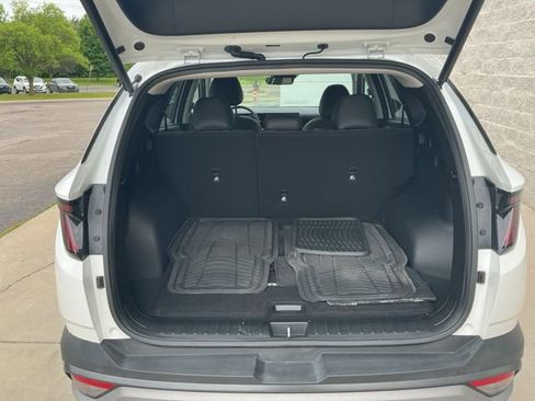Used 2025 Hyundai Tucson SEL AWD/4WD image 26