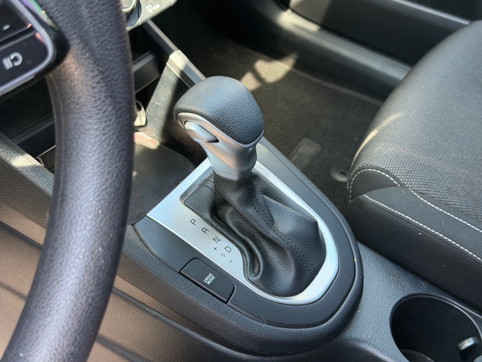 Certified 2024 Kia Forte LXS w/ LXS Technology Package FWD image 11