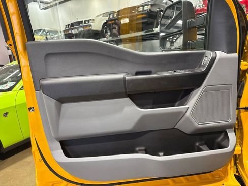 Used 2025 Ford F250 XLT w/ 360-Degree Camera Package image 11