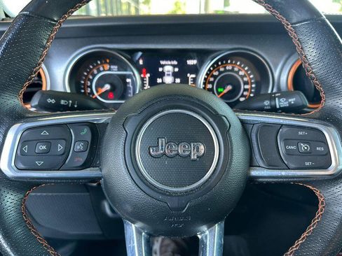 Used 2023 Jeep Gladiator Mojave w/ Cold Weather Group AWD/4WD image 23