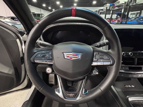 Used 2022 Cadillac CT5 V Blackwing image 32