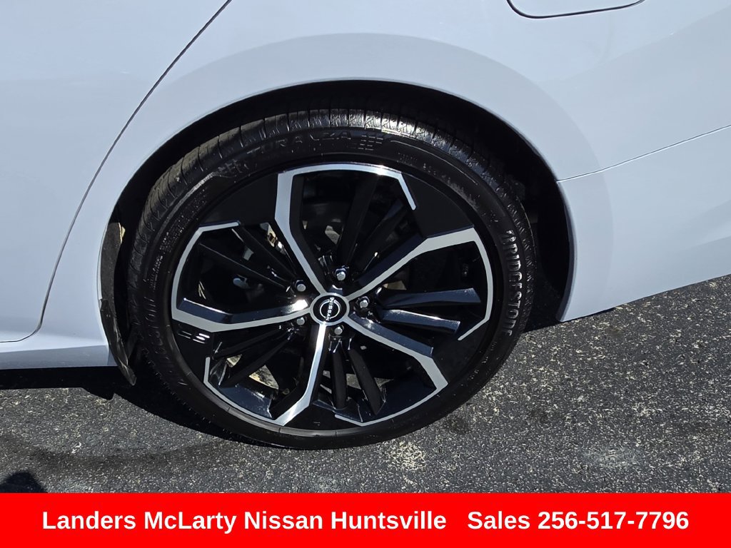 Used 2026 Nissan Altima 2.5 SR FWD image 12