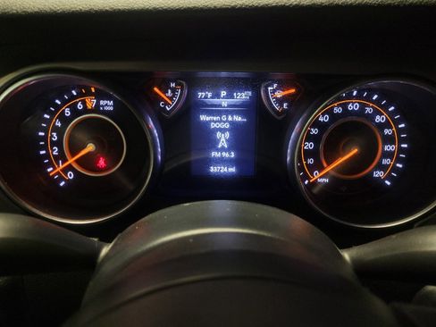 Used 2020 Jeep Wrangler Sport AWD/4WD image 23