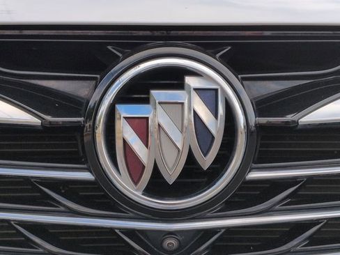 Used 2022 Buick Enclave Essence w/ Sound and Sites Package image 29