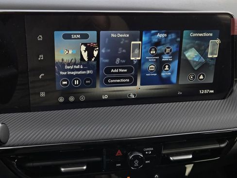 New 2026 Nissan Kicks SR image 20