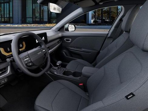 New 2026 Kia K4 LXS image 17
