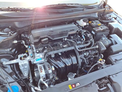 Certified 2025 Kia K4 FWD image 24
