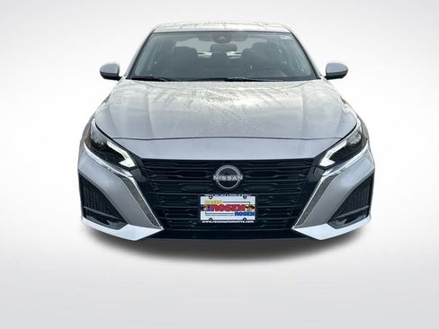 New 2025 Nissan Altima 2.5 SL image 8