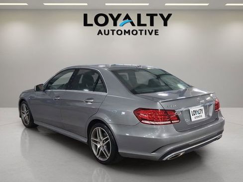 Used 2015 Mercedes-Benz E 350 4MATIC Sedan image 3