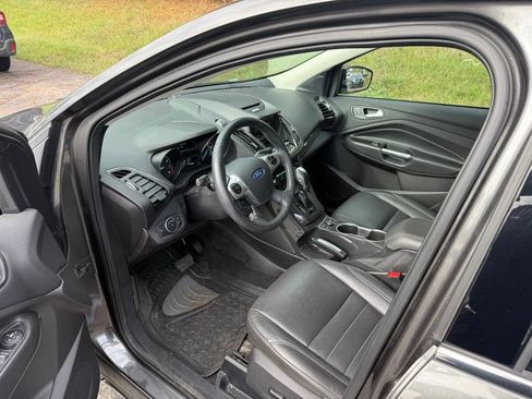 Used 2015 Ford Escape Titanium FWD image 7