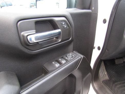 Used 2021 Chevrolet Silverado 1500 Custom image 22