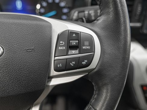 Used 2020 Ford Explorer XLT w/ Equipment Group 202A image 20