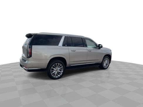 Certified 2021 Cadillac Escalade ESV Premium Luxury AWD/4WD image 2