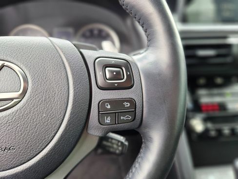 Used 2023 Lexus IS 300 IS 300 w/ Premium Package image 29