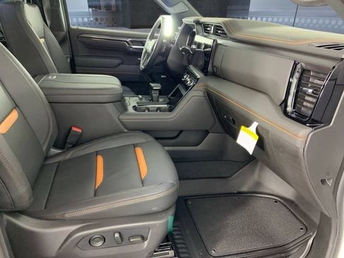 Used 2026 GMC Sierra 1500 AT4 w/ AT4 Premium Package AWD/4WD image 16