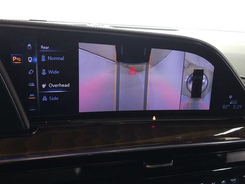 Used 2024 Cadillac Escalade Sport Platinum w/ LPO, ONYX Package AWD/4WD image 37