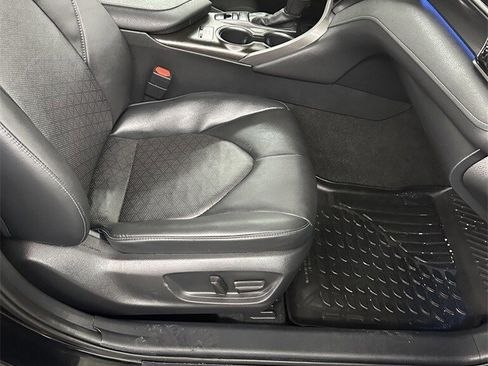 Used 2022 Toyota Camry XSE image 41