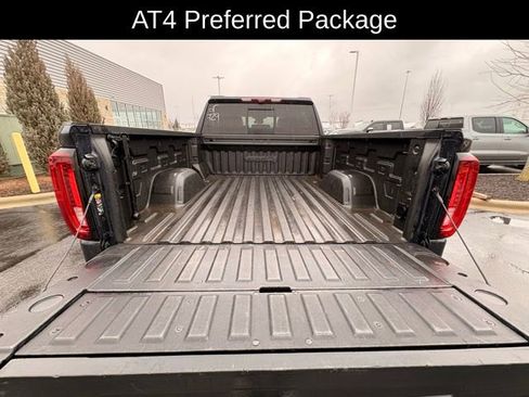 Used 2022 GMC Sierra 1500 AT4 w/ Technology Package image 22