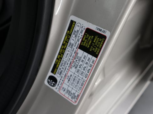 Used 2022 MAZDA MAZDA3 s AWD/4WD image 58
